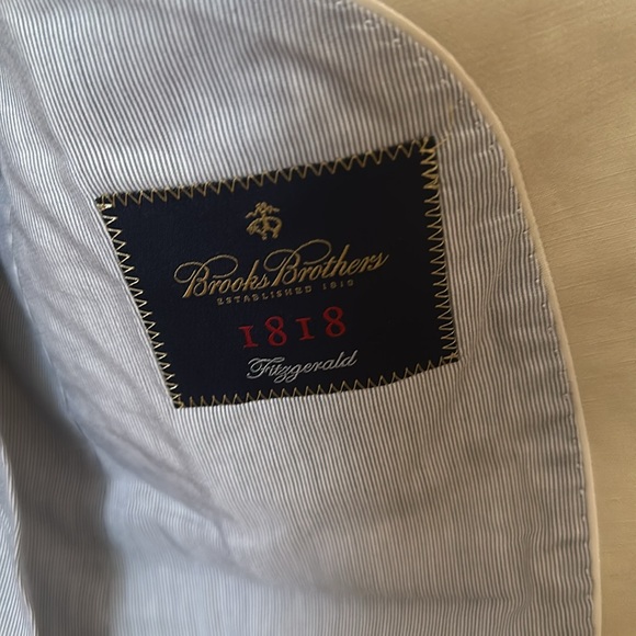 LIKE NEW Brooks Brothers 1818 Fitzgerald Tan Cotton Linen Sport Coat - Picture 3 of 5